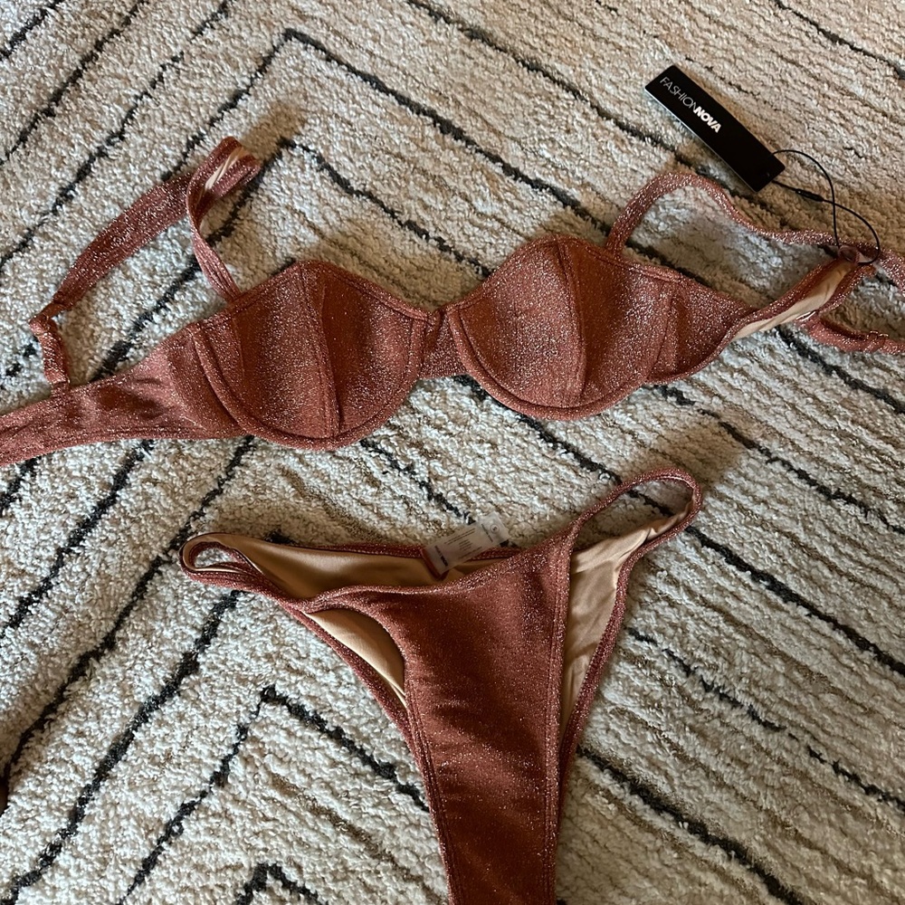 NWT - Rust Shimmer Bikini Set - Fashion Nova